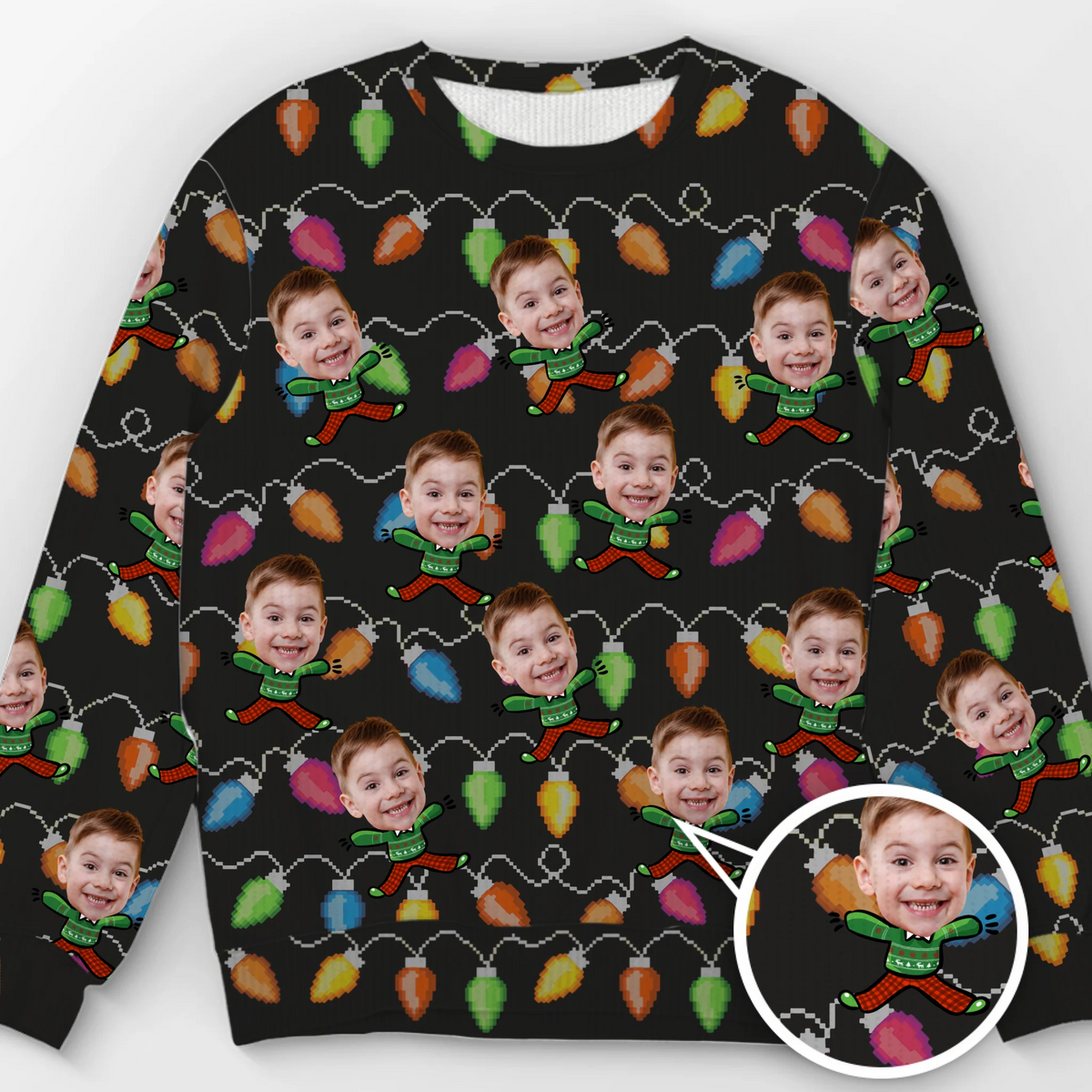 Sweatshirt moche de Noël personnalisé avec photo – « Célébrez la saison avec rires et amour » – Sweatshirt familial – Pull en laine unisexe – Cadeau de Noël pour les membres de la famille