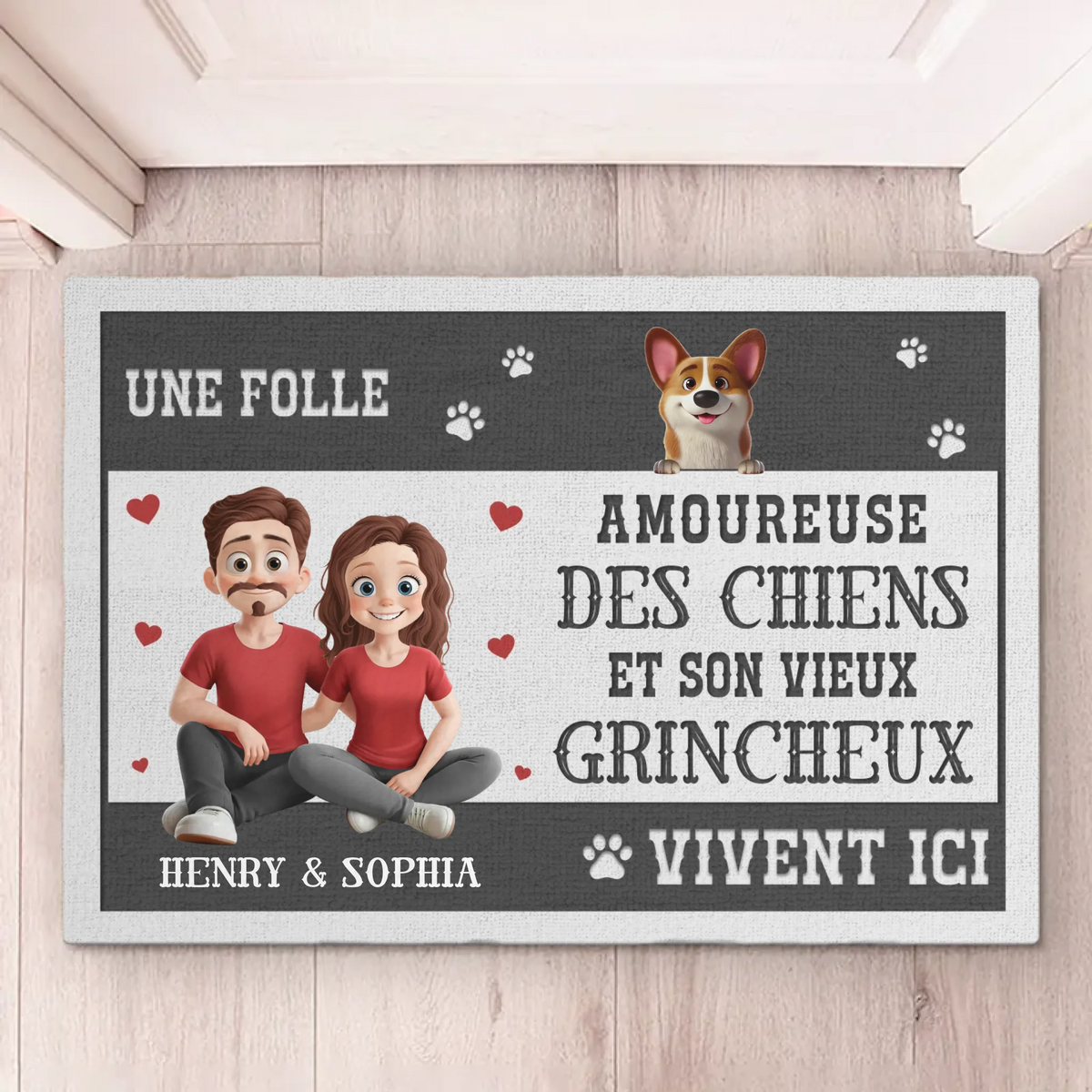 Tapis Décoratif Personnalisé Pour La Maison – Cadeaux De Noël Et D’Anniversaire Personnalisés Pour Famille, Amoureux Des Chiens, Papas Et Mamans De Chiens – La Dame Aux Chiens Et Son Vieux Grincheux Vivent Ici